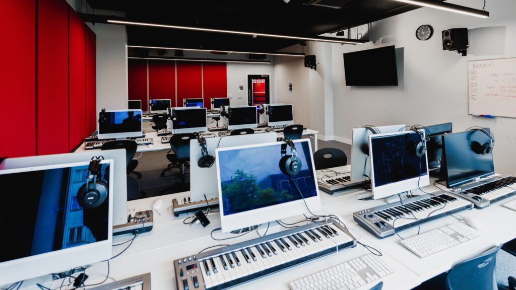 image Music Production Suites with iMacs